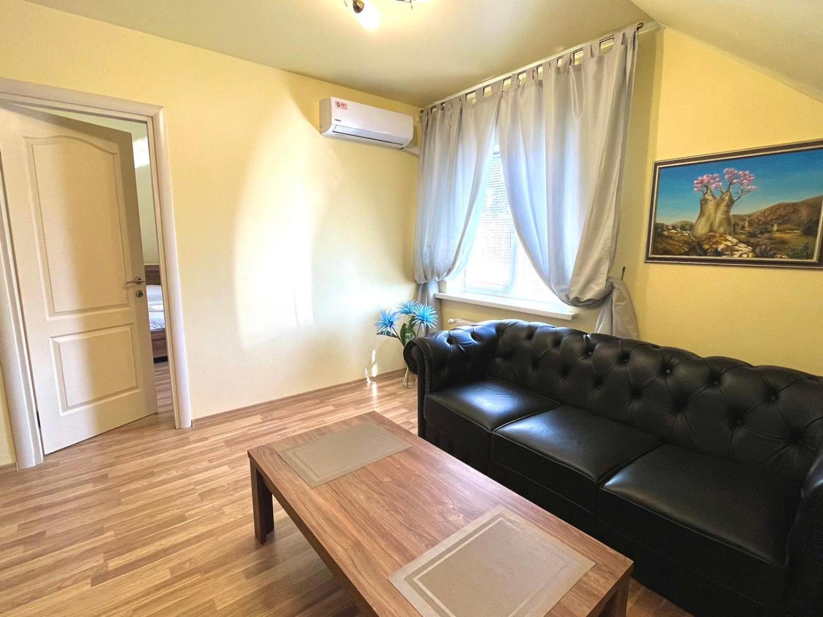 Guest House Kiev Forest Екстер'єр фото